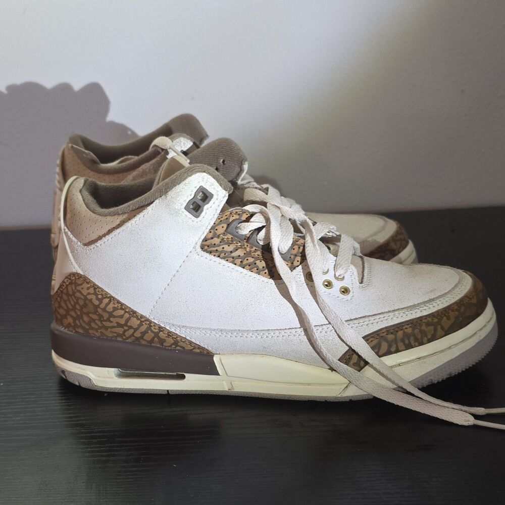 Jordan DM0967-102 Air Jordan 3 Retro Beige Brown White Suede Low Top Sneakers 7Y